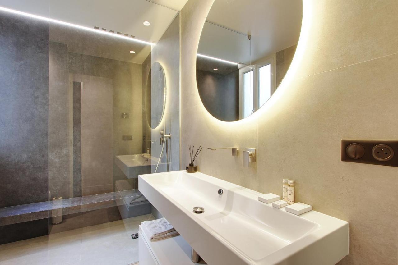 Stunning Apartment With View At The Very Heart Of 파리 외부 사진
